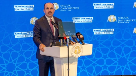 Bakan Murat Kurum’a Selçuk Üniversitesinde fahri doktora payesi takdim edildi